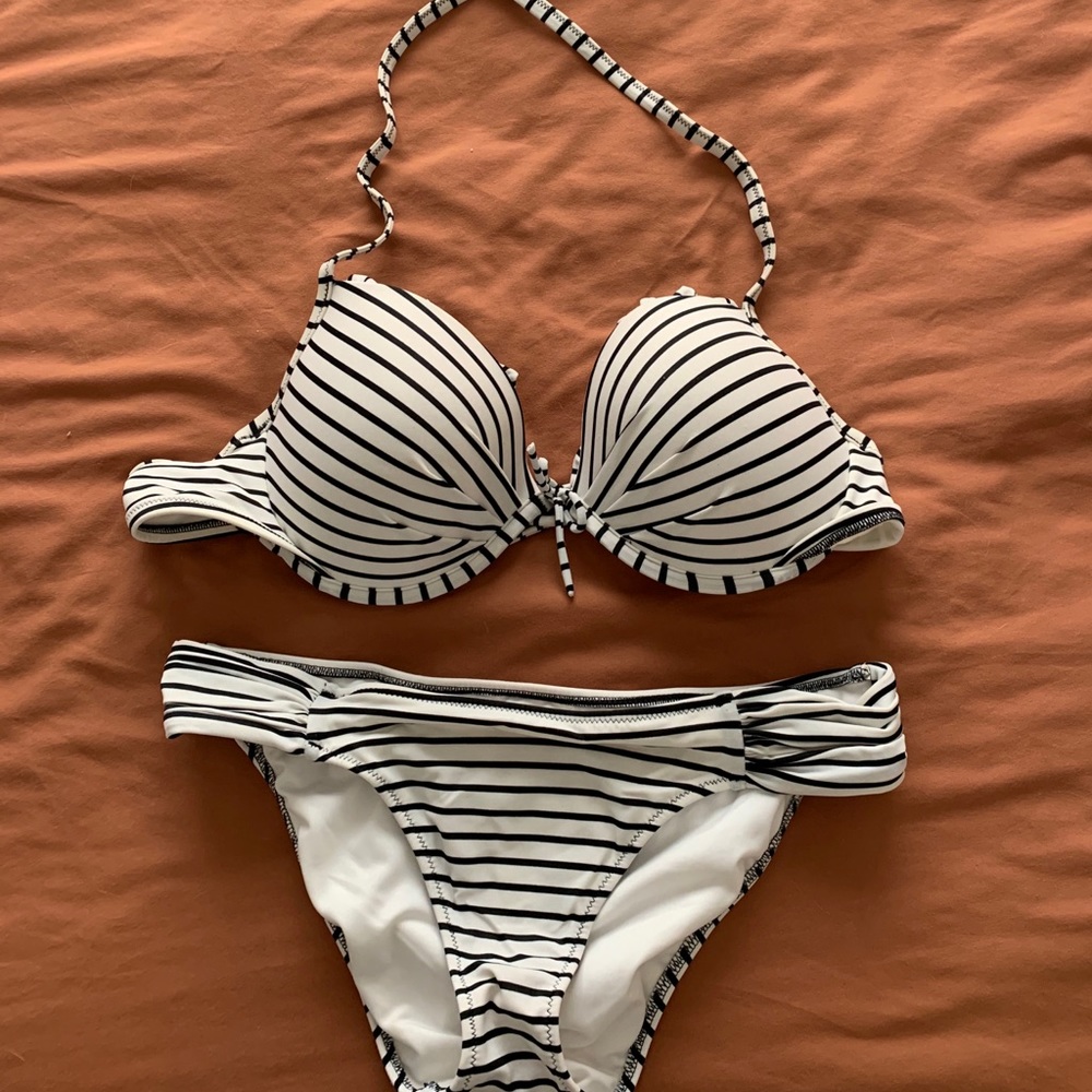 Bikini